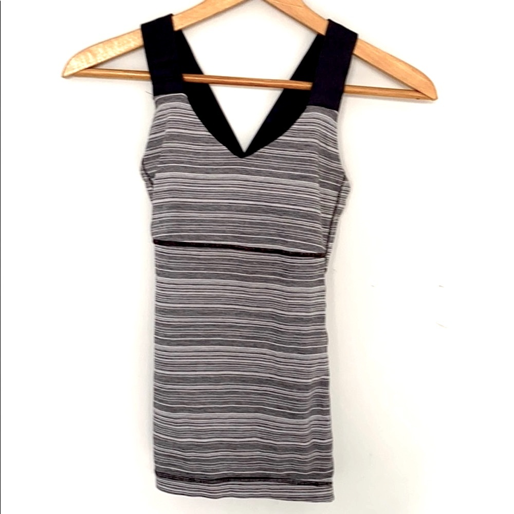 Lululemon women’s tank-top.